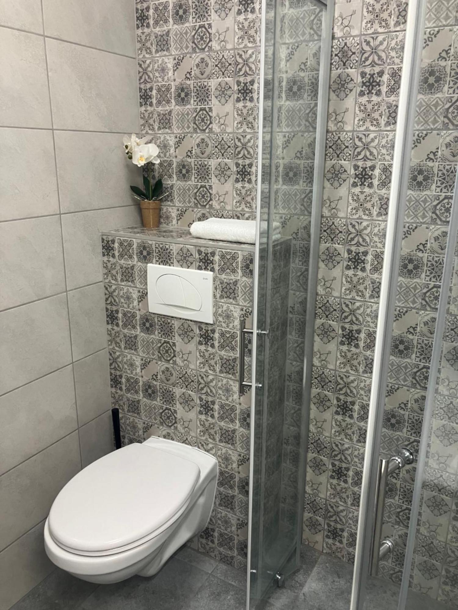 Illa Apartments Эгер Экстерьер фото