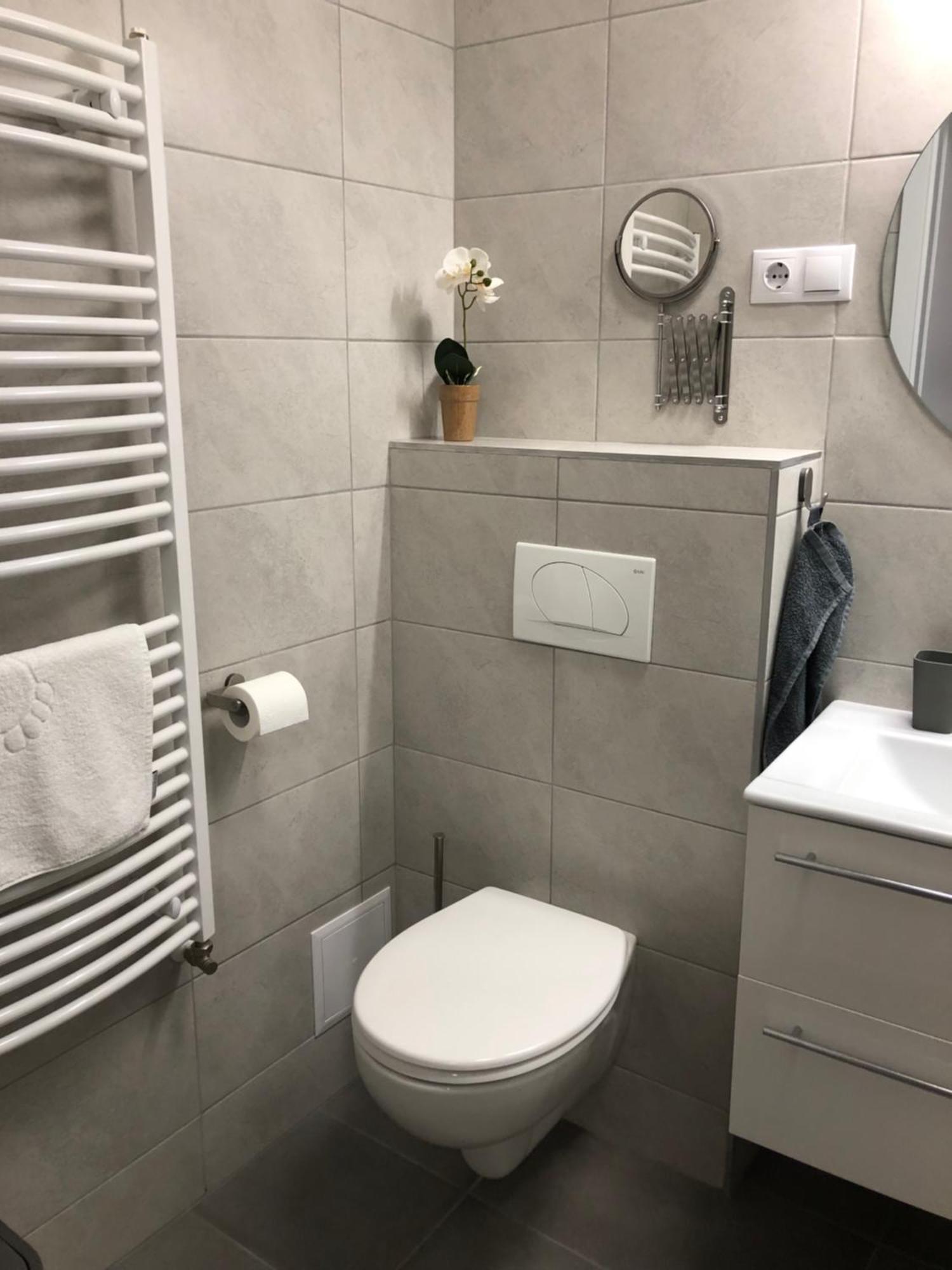 Illa Apartments Эгер Экстерьер фото